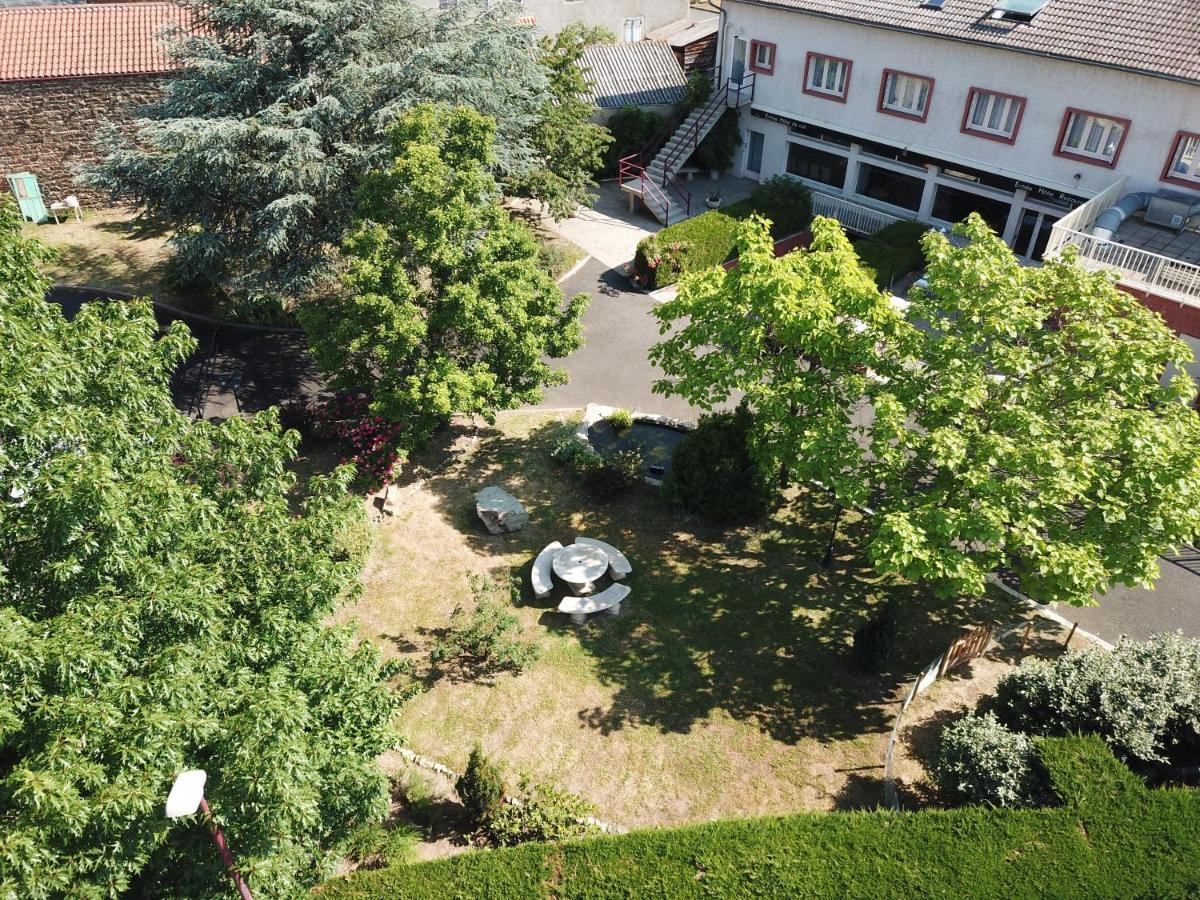 Hotel Restaurant Les Glycines Vieille-Brioude Εξωτερικό φωτογραφία
